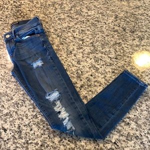 Distressed Skinny Jean
